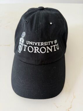 Roots black university of toronto cap